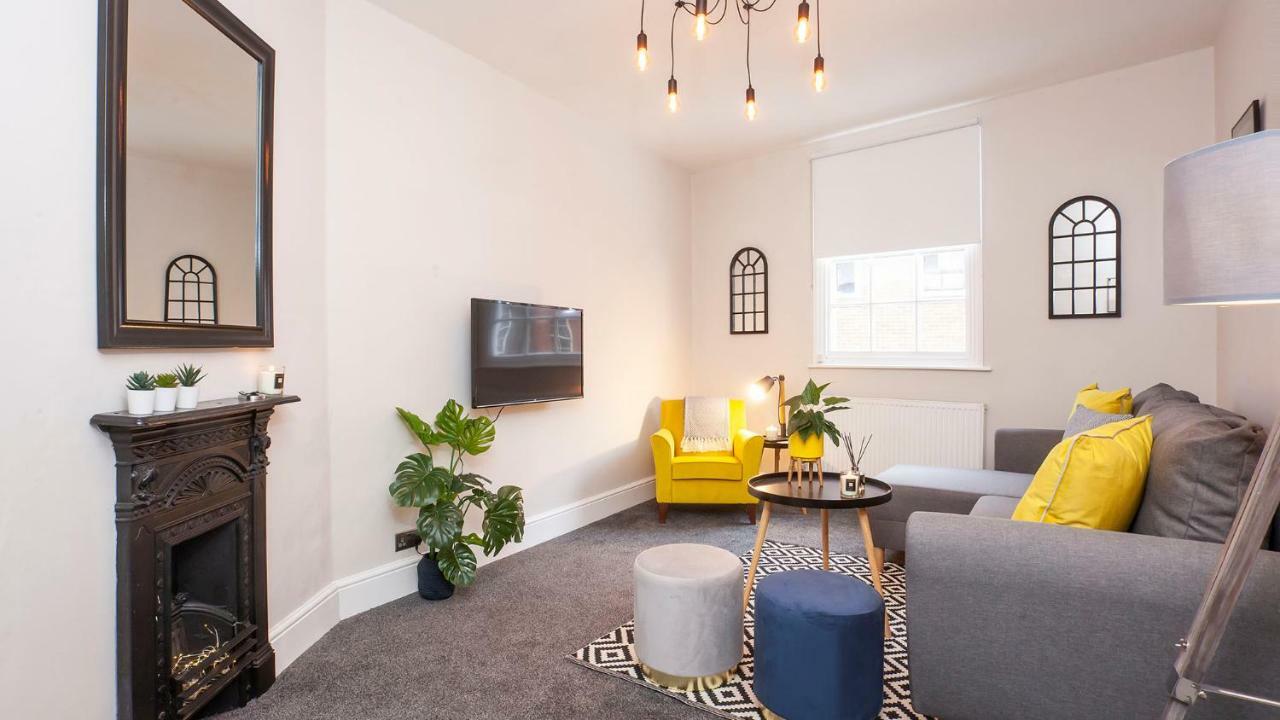 Stylish And Most Central 2 Bed -Free Parking 约克 外观 照片